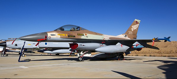 F-16 Netz