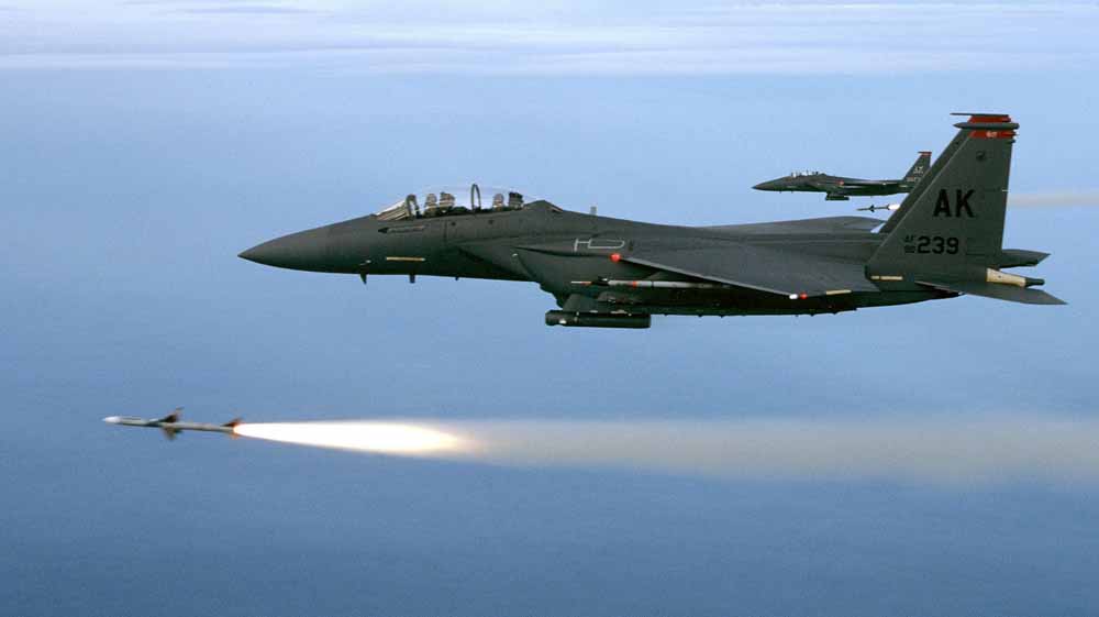 F-15_firing_AIM-7Ms