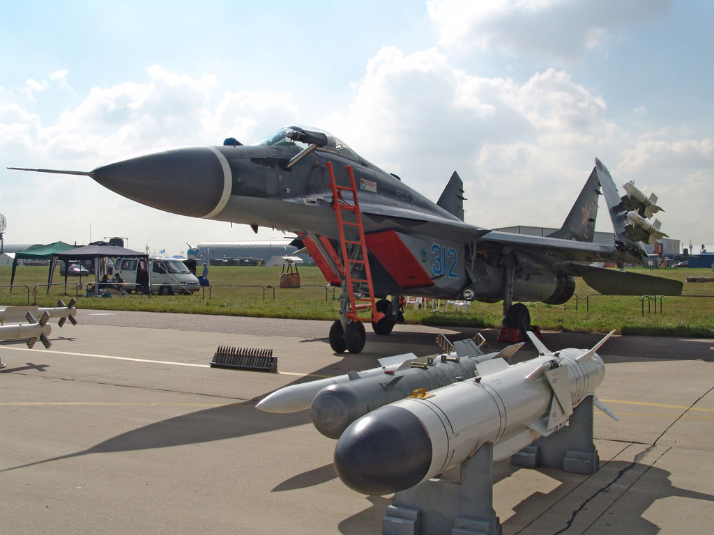 MiG-29KUB 4