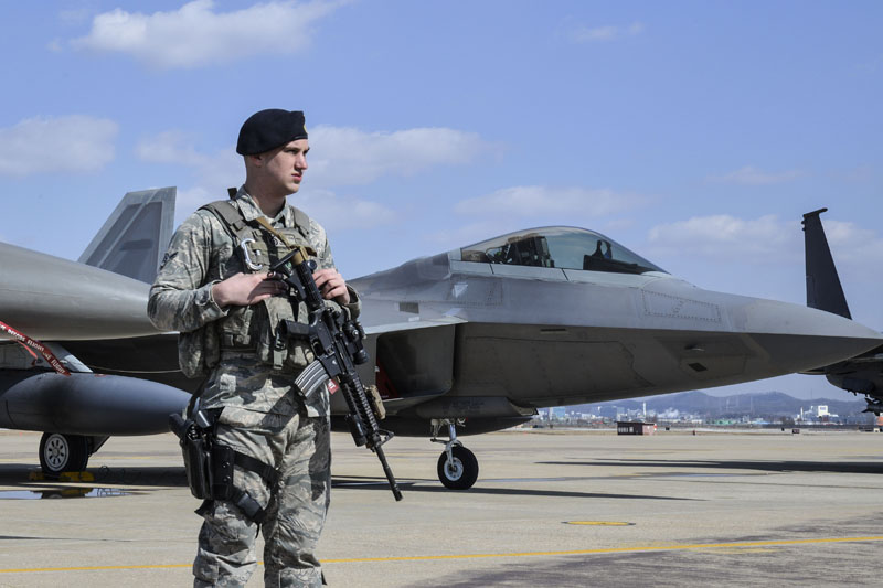 US Air Force F-22 Raptors arrive at Osan AB