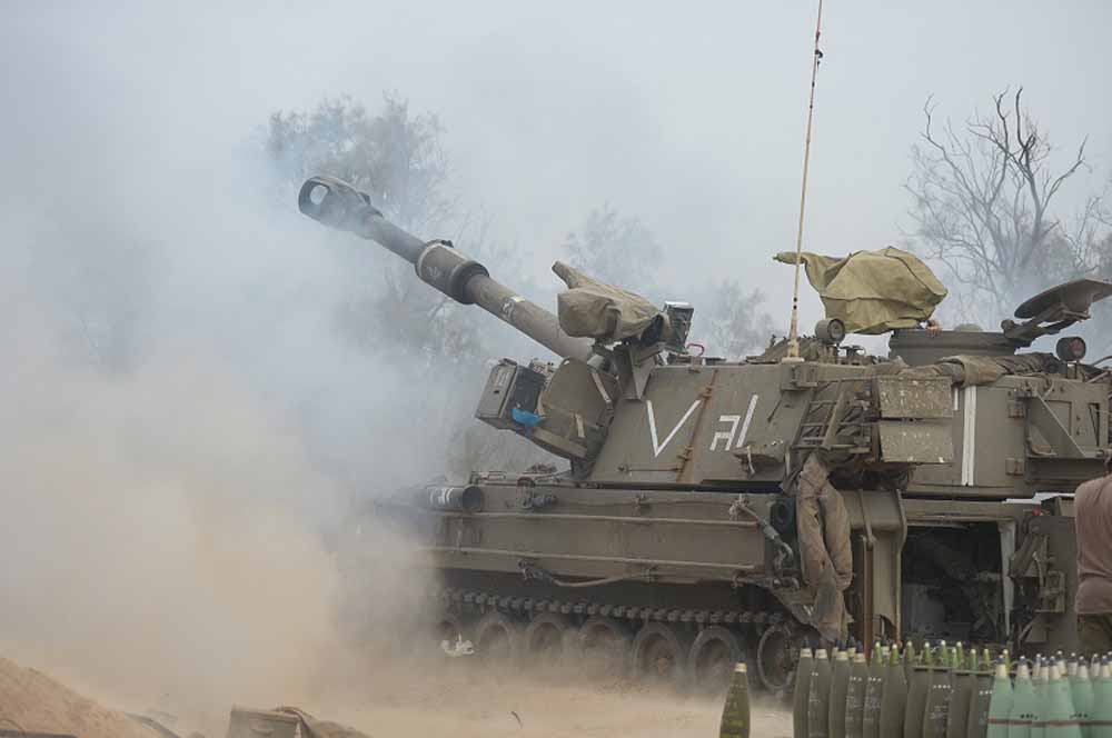 Sebuah howitzer Israel 