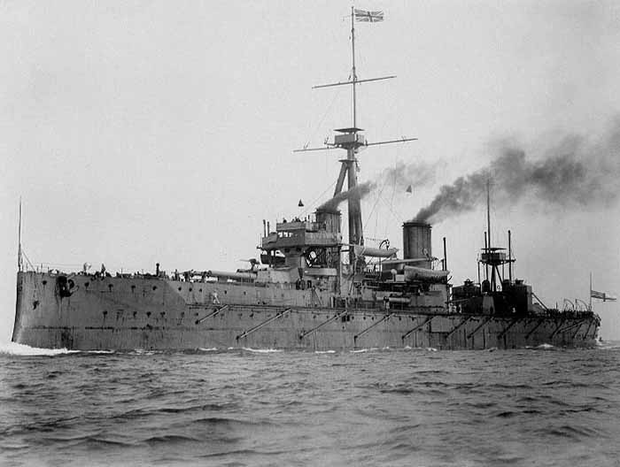 4-hms-dreadnought