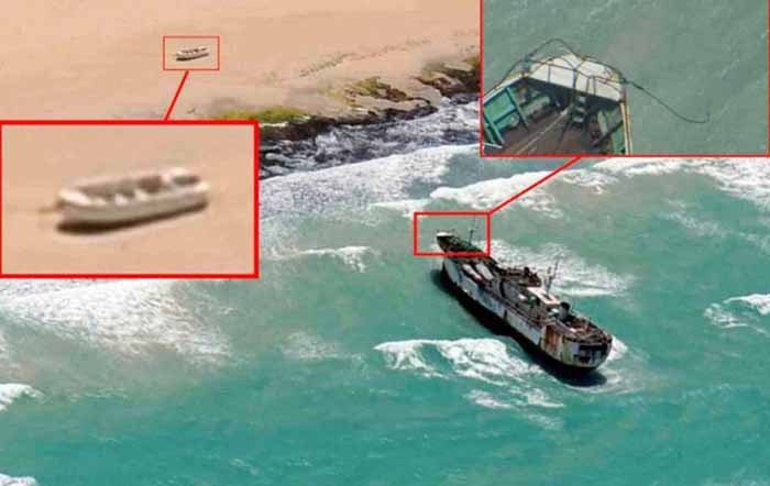 Bajak laut memindahkan kru Naham 3 ke darat. Foto dariEU Naval Force  2013