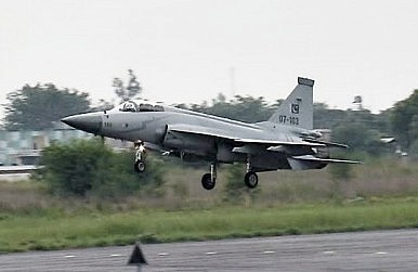 Myanmar Dikabarkan Ingin Beli JF-17