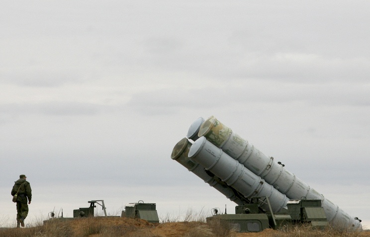 Iran: S-300 Cukup, Kami Butuh yang Lain