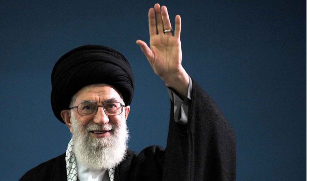 Ayatollah Khamenei: Tangan AS Bernoda, Kami Tak Bisa Kerja Sama