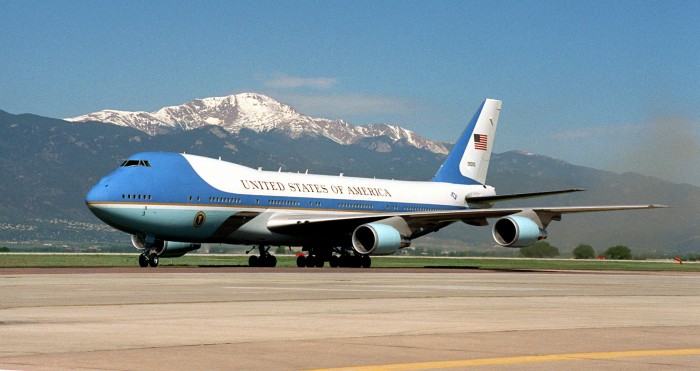 Apa Sebenarnya Air Force One itu?