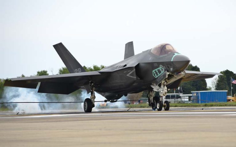 100 F-35C Akan Ditempatkan di Naval Air Station (NAS) Lemoore