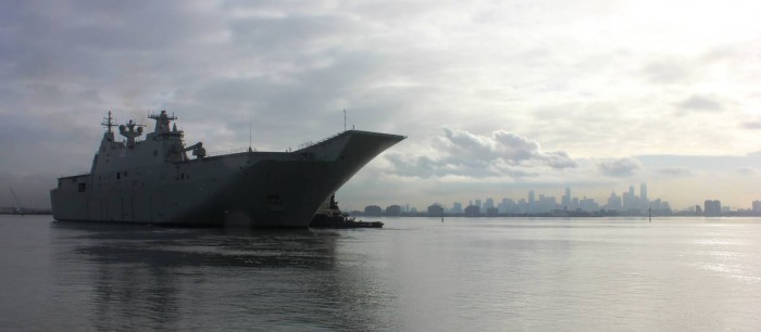 Kapal Terbesar dalam Sejarah Australia Menuju Sydney