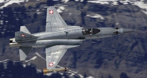 F/A-18 Hornet Swiss Jatuh di Prancis