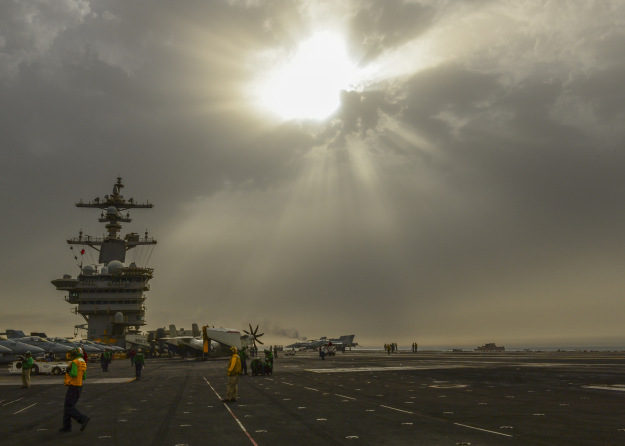 USS Carl Vinson Kangkangi Laut China Selatan, Sebuah Pesan Yang Makin Jelas