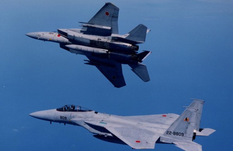 Jet Tempurnya Dikunci F-15 Jepang, China Mencak-Mencak