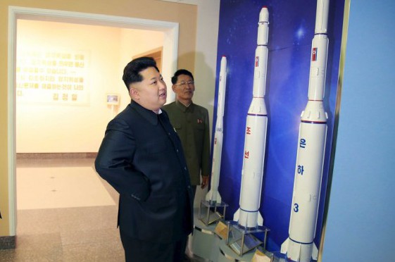 Kim Jong un Luncurkan 30 Rudal Lebih