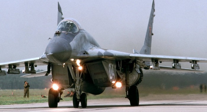 Serbia Terima Empat Jet Tempur MiG-29 dari Belarusia