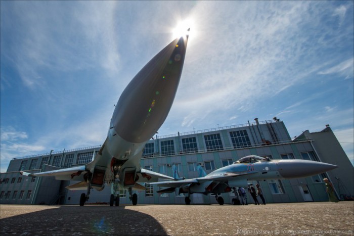 Inilah Tampang Garang 2 Su-35S Pertama Rusia