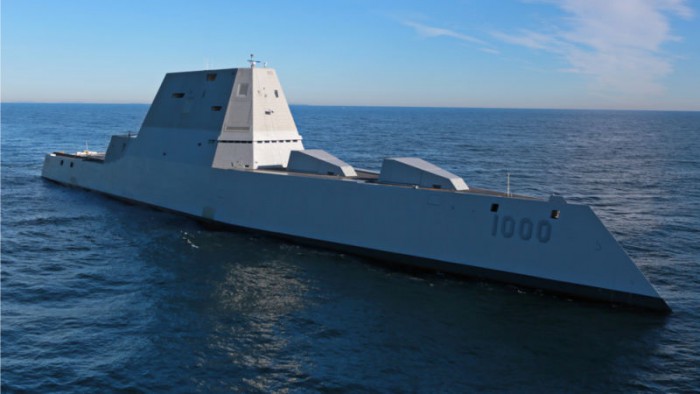 Siluman Zumwalt Bersiap Terima Rudal Hipersonik