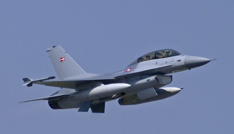 Denmark Tarik Enam F-16 dari Operasi Resolve Inherent