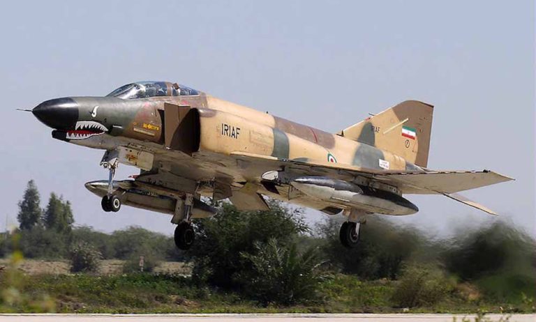 F-4 Phantom Iran Jatuh, 2 Pilot Tewas