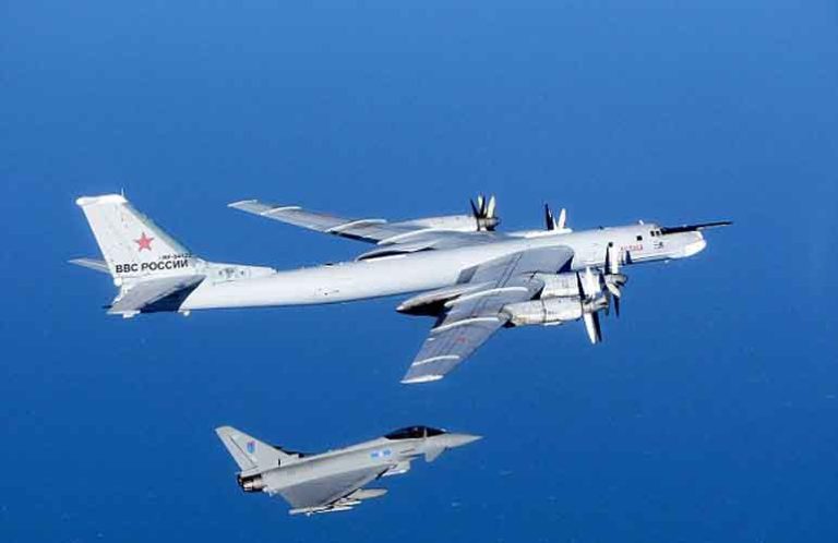 Jet-Jet Tempur NATO dan Rusia Terus Bermain Tikus dan Kucing di Atas Baltik