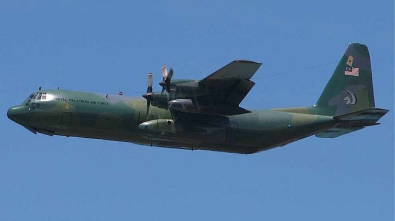 Hercules Angkatan Udara Malaysia Mendarat Darurat