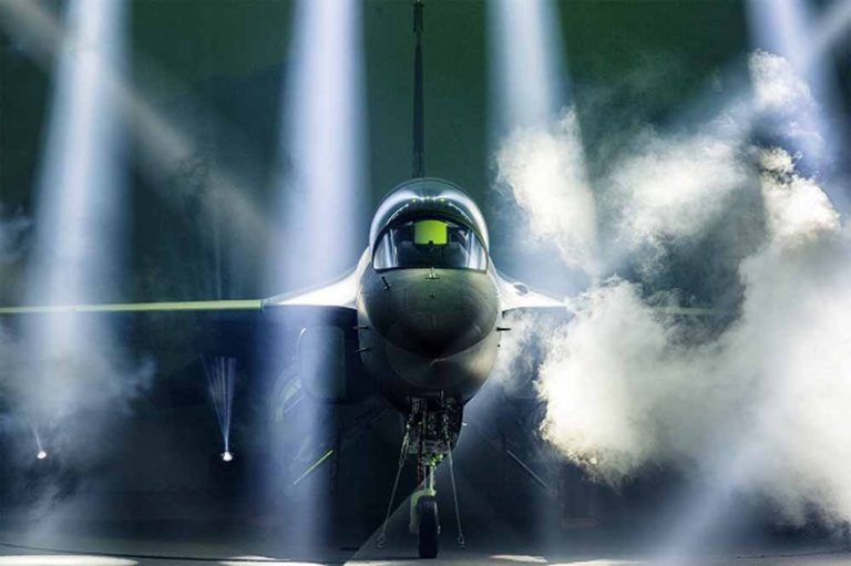 Kenapa Skung Work Melepas T-X Baru dan Pilih Mendukung T-50A