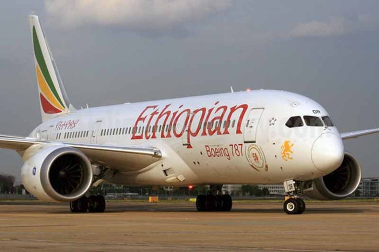 Roda Pesawat Ethiopian Airlines Runtuh Sesaat Sebelum Lepas Landas