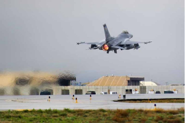 F-16 Amerika Jatuh di Afghanistan