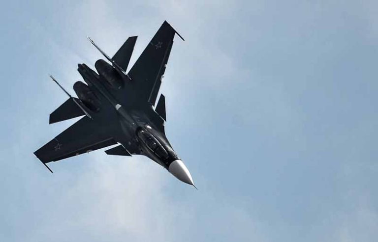 Sanggupkah Su-30SM Membendung F-22 Raptor?