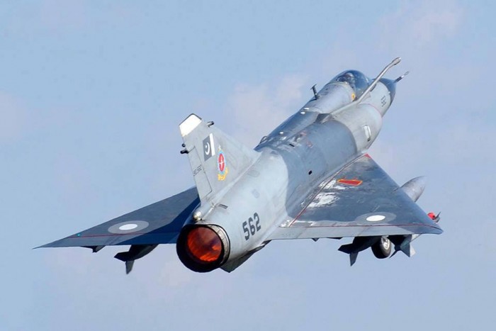 F-7 Angkatan Udara Pakistan Jatuh