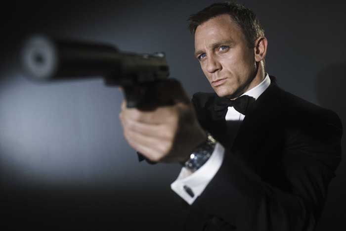 Ingin Jadi James Bond? M16 akan Tambah 1.000 Mata-Mata