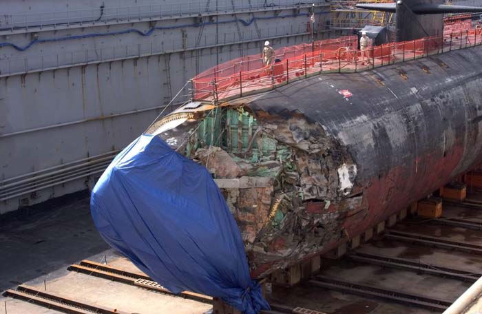 Rusak Parah Tabrak Gunung, Kapal Selam USS San Francisco Bisa Selamat