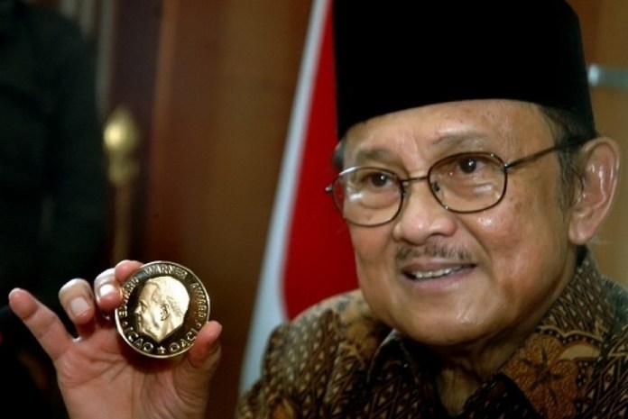 Habibie Mengaku, Singapura Ingin Sewa Kepulauan Riau 100 Tahun