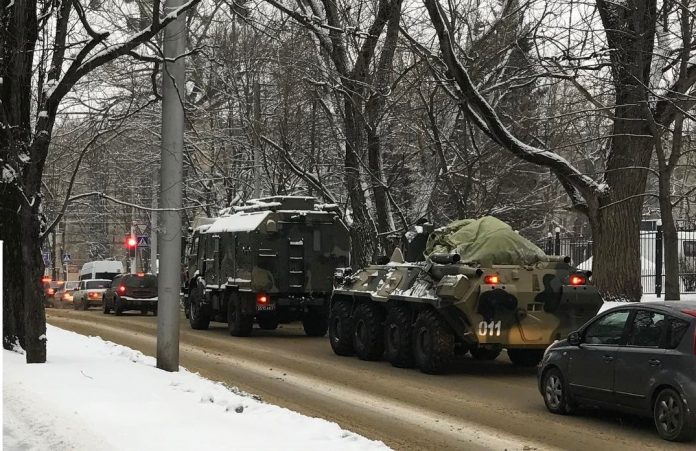 Rusia Terus Dorong Pasukan ke Perbatasan Ukraina