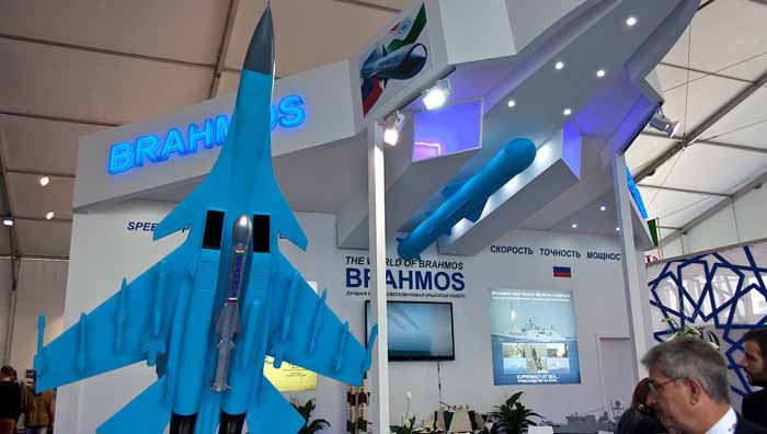 Tujuh Negara Ingin Beli Su-30MKI degan Rudal BrahMos