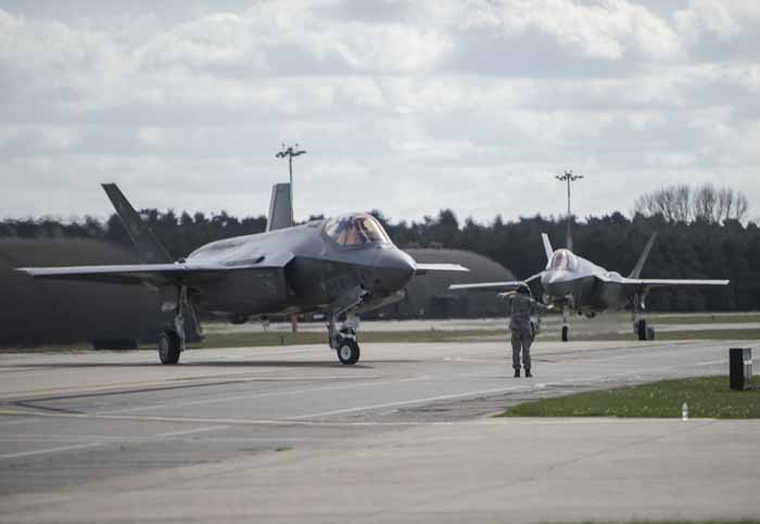 2 F-35 Tidak Tertinggal di Eropa, Tetapi Terlambat Datang ke Eropa