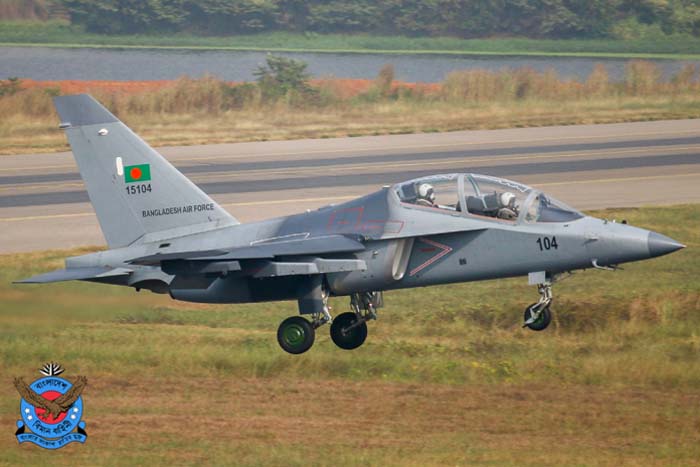 Yak-130  Bangladesh  Jatuh