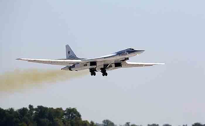 Tu-160M Terbang, Putin: Triad Nuklir Kami Makin Kuat