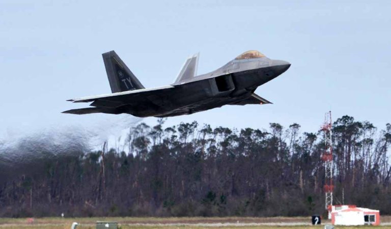 AS Kerahkan F-22 Raptor untuk Melawan Houthi, Apa Tidak Berlebihan