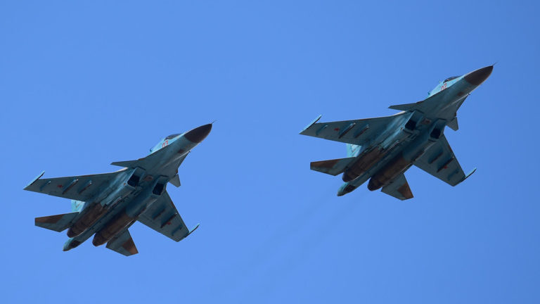 Ukraina Klaim Tembak Jatuh 3 Su-34 dalam Hitungan Menit