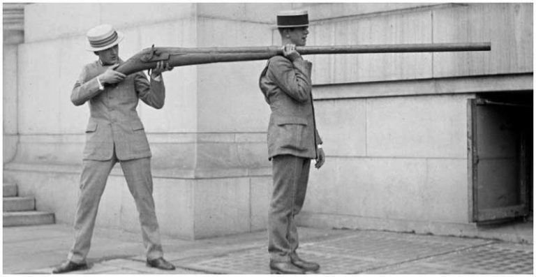 Punt Gun, Senapan Sebesar Ini Digunakan untuk Berburu Bebek