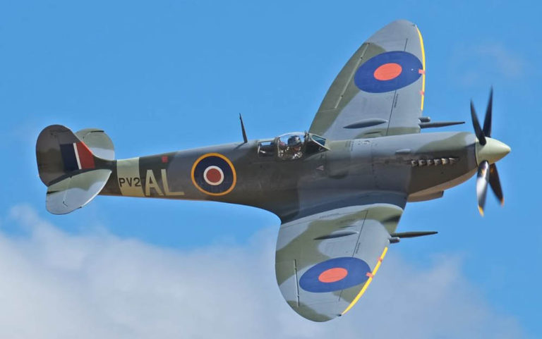 Supermarine Spitfire, Penyelamat Inggris