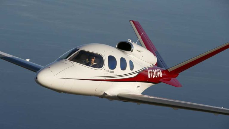 Cirrus Vision, Jet Pribadi Yang Bisa Mendarat Sendiri