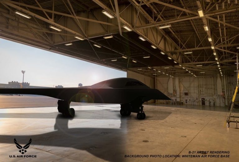 USAF Rilis  Gambar Terbaru B-21, Makin Tampak Perbedaannya dengan B-2 Spirit