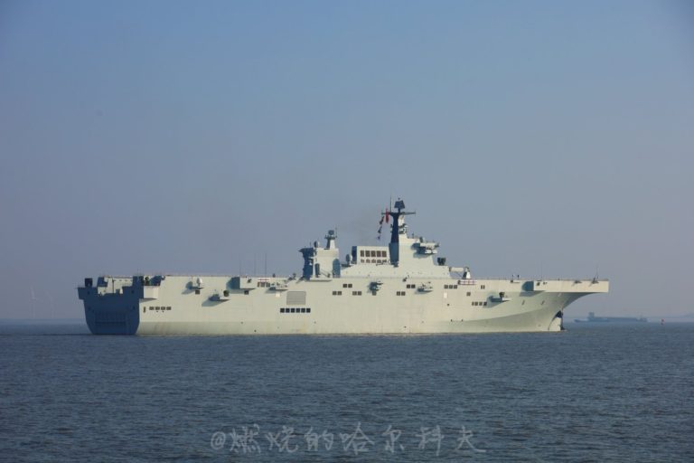 Kapal Amfibi Tipe 075 Kedua China Memulai Uji Laut