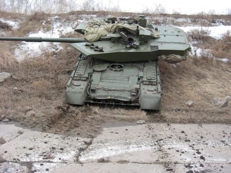 Tank Burlak Muncul, T-14 Armata Tergeser?